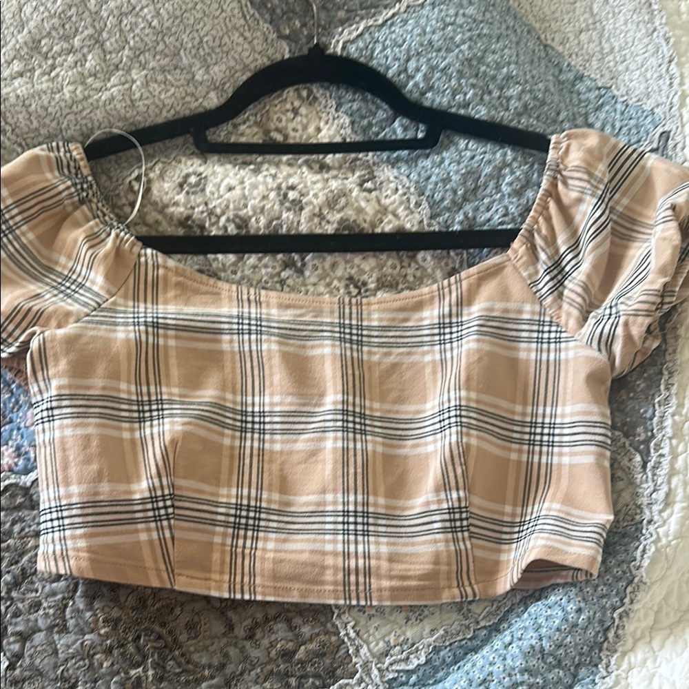 Papaya Tan Puff Sleeve Crop Blouse